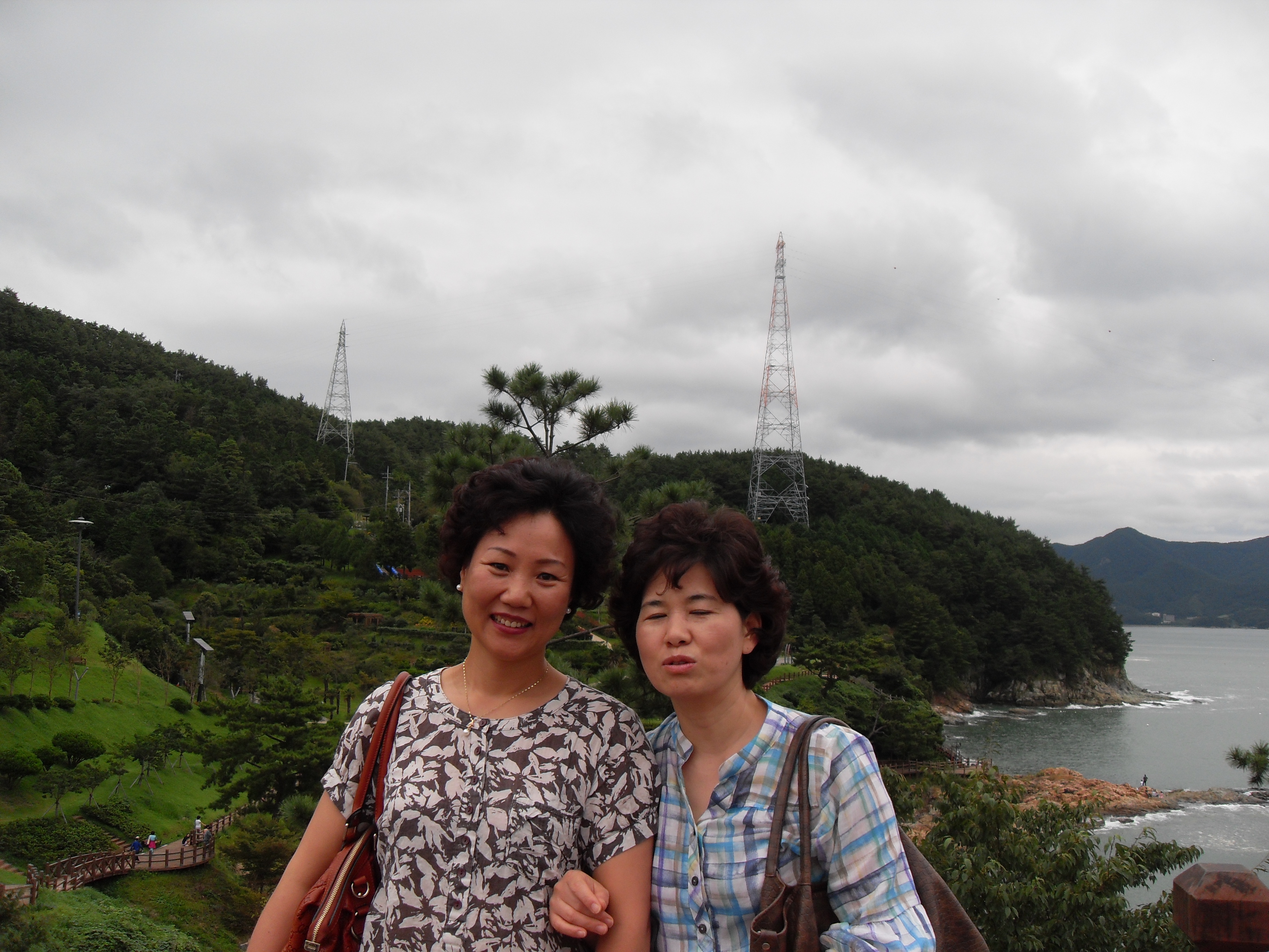 EC 95 84 EB A6 84 EB 8B A4 EC 9A B4 20 EB AF B8 EC 86 8C2.JPG